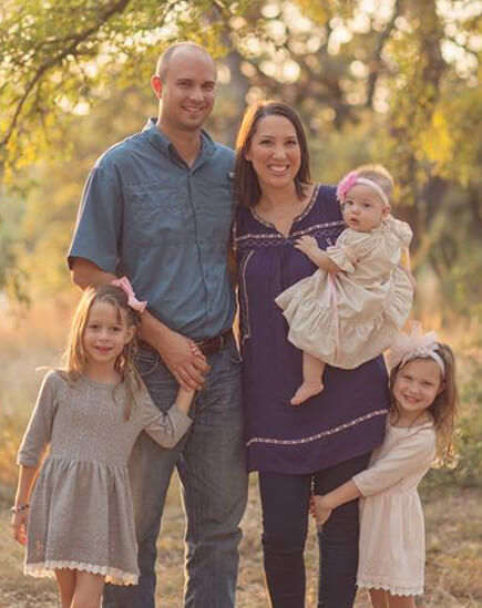 New Braunfels Dentist Dr. Litton with his family